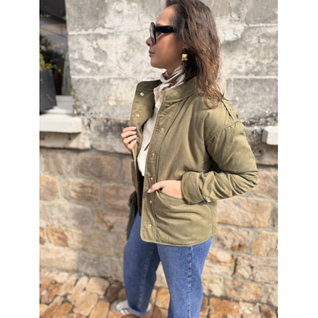 Veste kaki femme avec boutons dorés – Tailles XS à XL | Style chic et décontracté