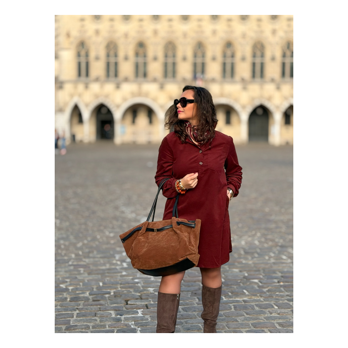 Robe Velours Bordeaux Femme – Col Victorien & Coupe Fluide – Tailles S à L