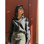 Chemise en Jean Noir Femme – Élégance Décontractée – Collection Allure d’Automne"