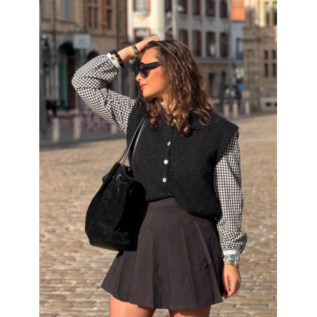 Chemise Vichy Noir & Blanc – Détails Dentelle – Collection Allure d’Automne