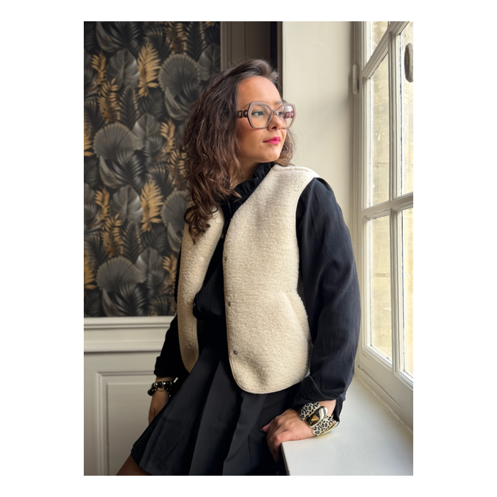 Gilet Sans Manches Moumoute Blanc Femme – Deux Poches – S, M, L – Collection Allure d’Automne