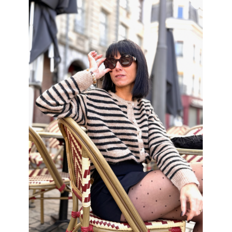 Jupe-short chic à boutons dorés – Marron ou noir | Melle Jeanne