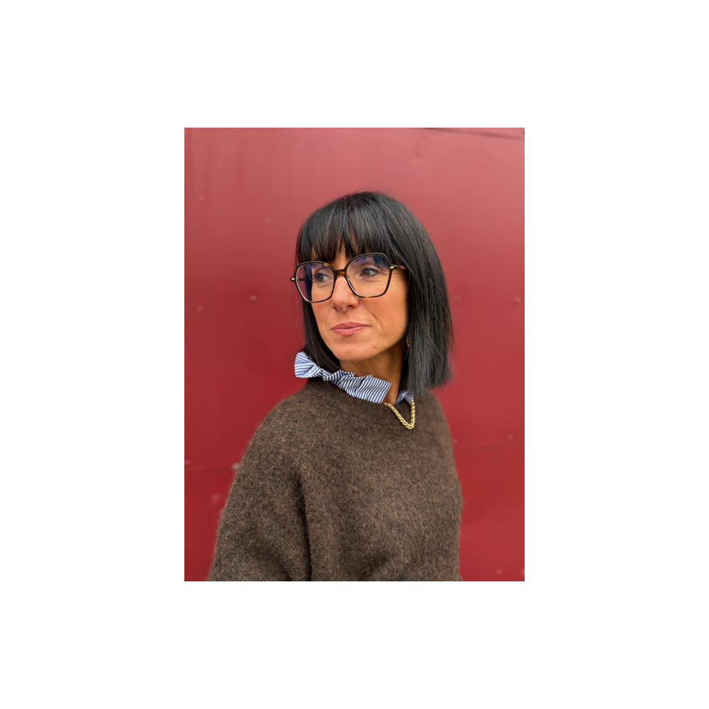 Pull avec col chemise intégré – Marron ou bleu | Melle Jeanne Pull avec col chemise intégré – Marron ou bleu | Melle Jeanne