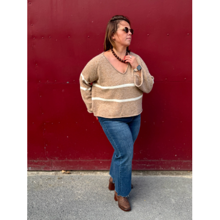 Pull fluide col V à marinière – Beige | Style Plus 42 à 48