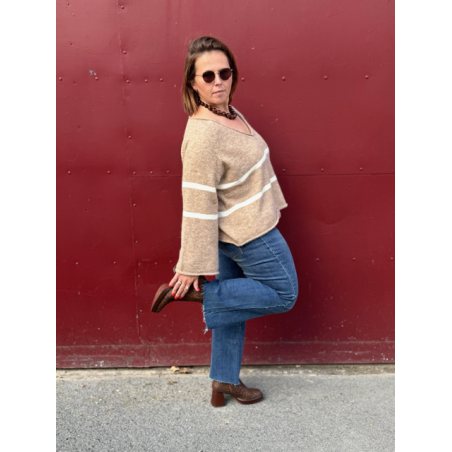 Pull fluide col V à marinière – Beige | Style Plus 42 à 48