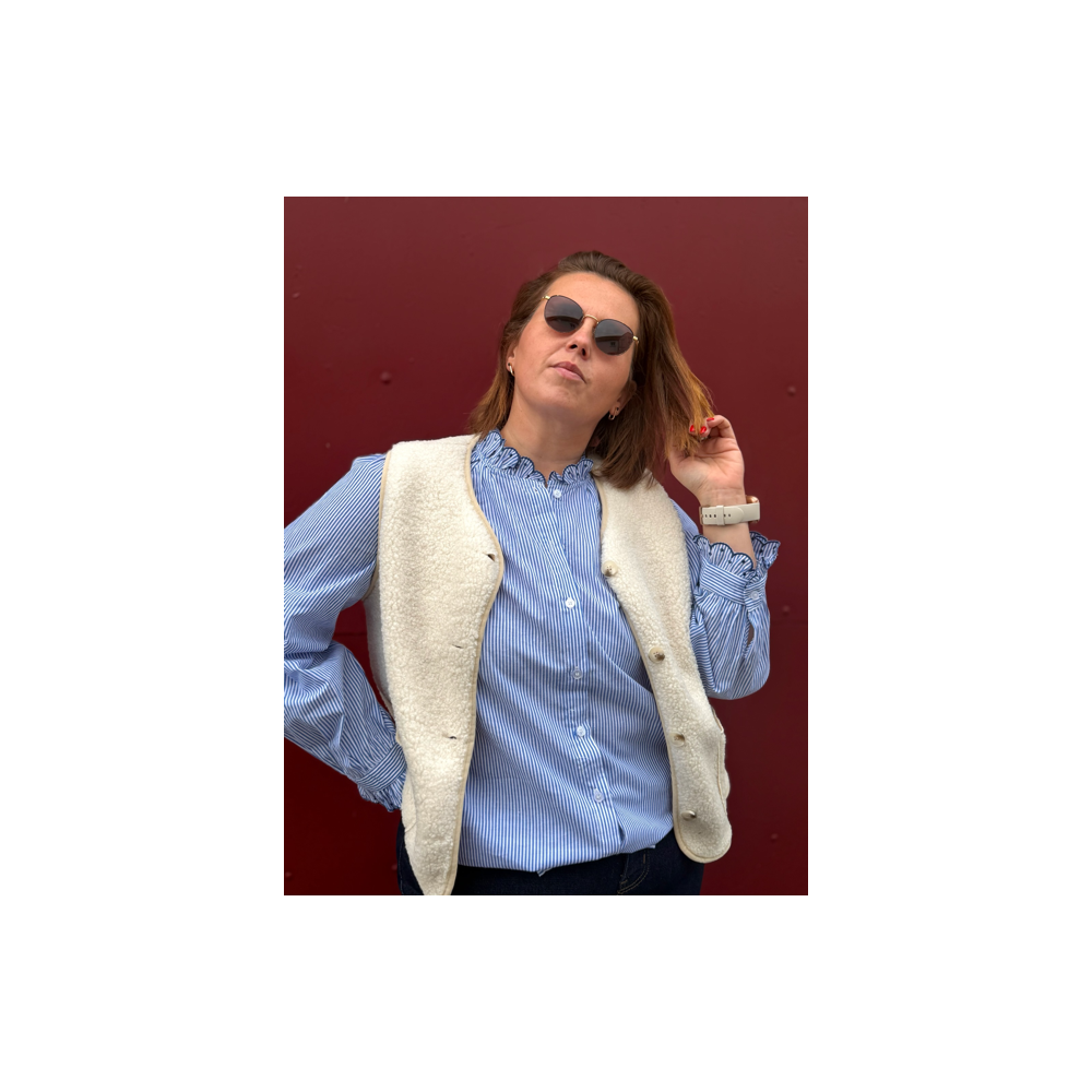 Chemise rayée col volanté – Bleu & blanc | Style Plus L à 4XL Chemise rayée col volanté – Bleu & blanc | Style Plus L à 4XL