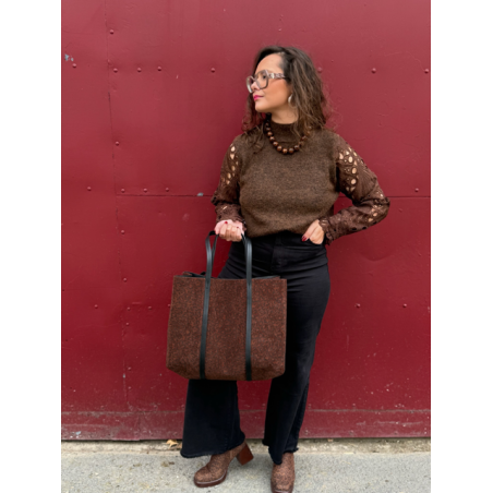 Pull marron à manches dentelle – Féminin et élégant | Melle Jeanne