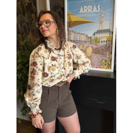Short marron taille haute à pinces – Ceinture intégrée | XS à L
