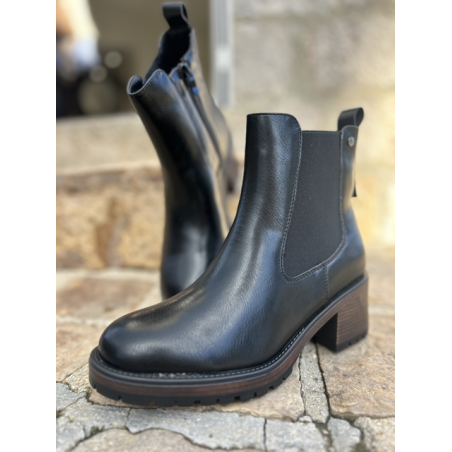 Bottines noires en cuir – semelle marron contrastante | Melle Jeanne