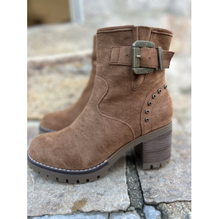 Bottines camel en daim – semelle contrastante | Melle Jeanne