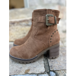 Bottines camel en daim – semelle contrastante | Melle Jeanne