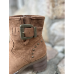 Bottines camel en daim – semelle contrastante | Melle Jeanne