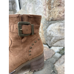 Bottines camel en daim – semelle contrastante | Melle Jeanne