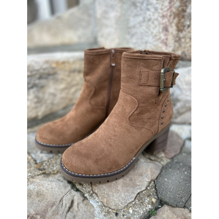 Bottines camel en daim – semelle contrastante | Melle Jeanne