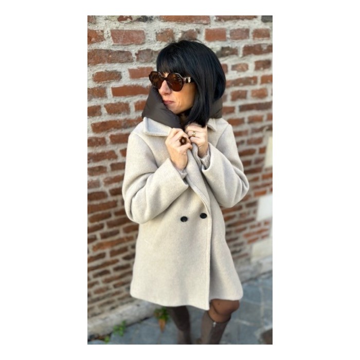 Manteau Femme Beige ou Camel – Revers Léopard & Capuche Doudoune Amovible – Taille Unique 36 à 42 – Collection Sweet November