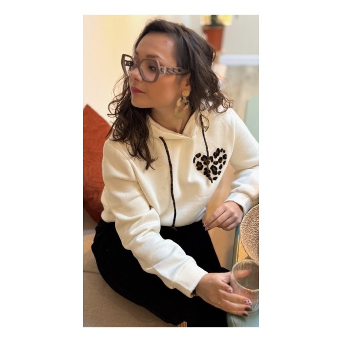 Sweat Femme à Cœur Léopard – Détails Lacets Léopard – Tailles S, M, L – Collection Sweet November
