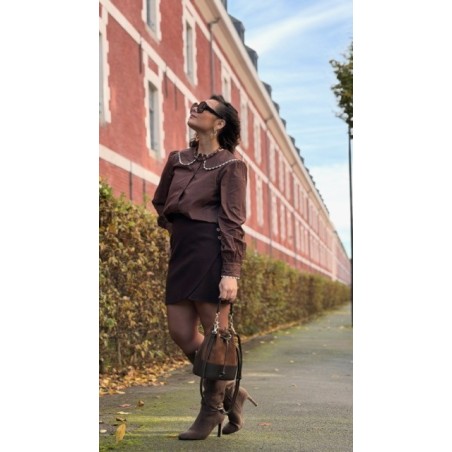 Chemise Marron Femme – Col Claudine Effet Dentelle – Tailles S/M ou M/L | Sweet November
