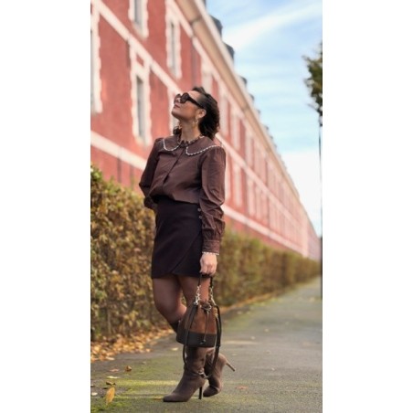 Chemise Marron Femme – Col Claudine Effet Dentelle – Tailles S/M ou M/L | Sweet November