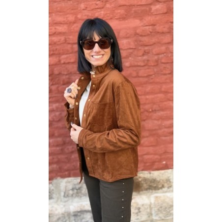 Surchemise Femme en Suédine Camel – Col Victorien & Boutons Pression – Tailles S, M, L | Sweet November