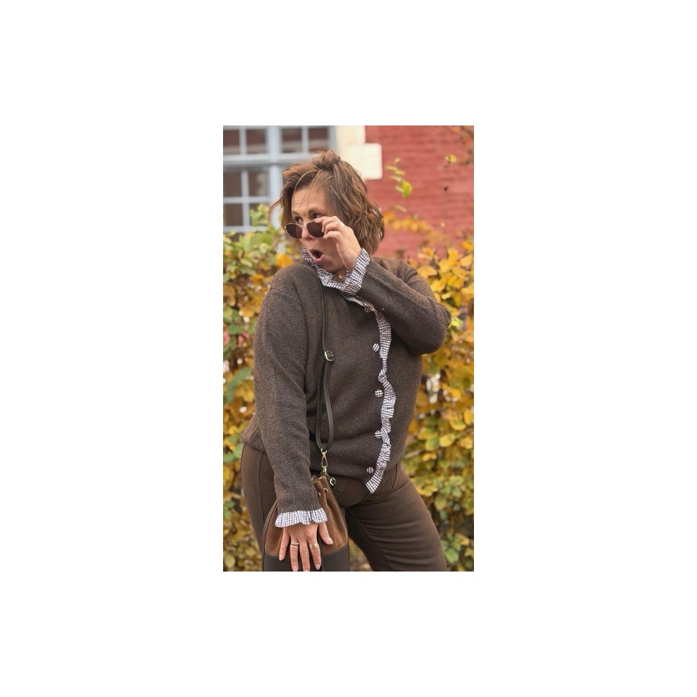 Pull Style Plus avec Volants et Boutonnières Vichy – Taille Unique 44 à 50