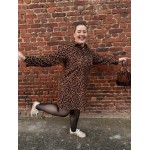 Robe courte en velours léopard - Chic et audacieuse