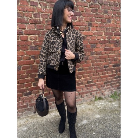 Chemise Noire Fluide Col Volanté Léopard – S/M ou M/L