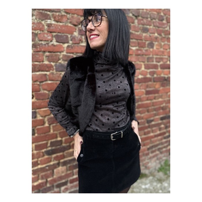 Sous-Pull Fin Gris à Pois Noirs – S/M/L