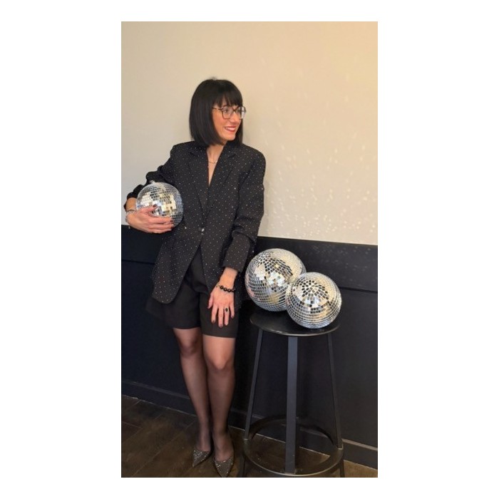 Veste de tailleur noire ornée de strass | Melle Jeanne