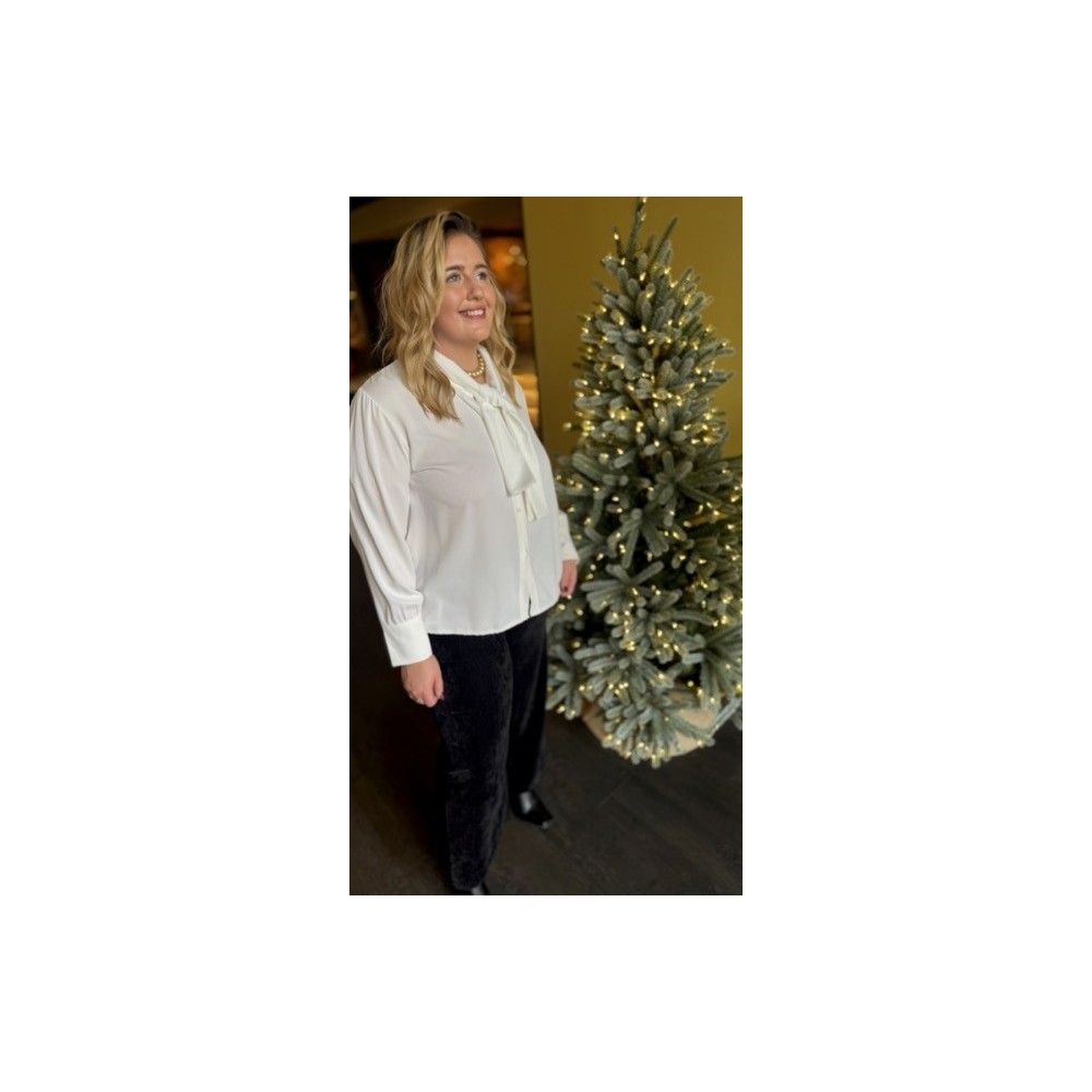 Chemise col lavallière noire ou blanche | Melle Jeanne