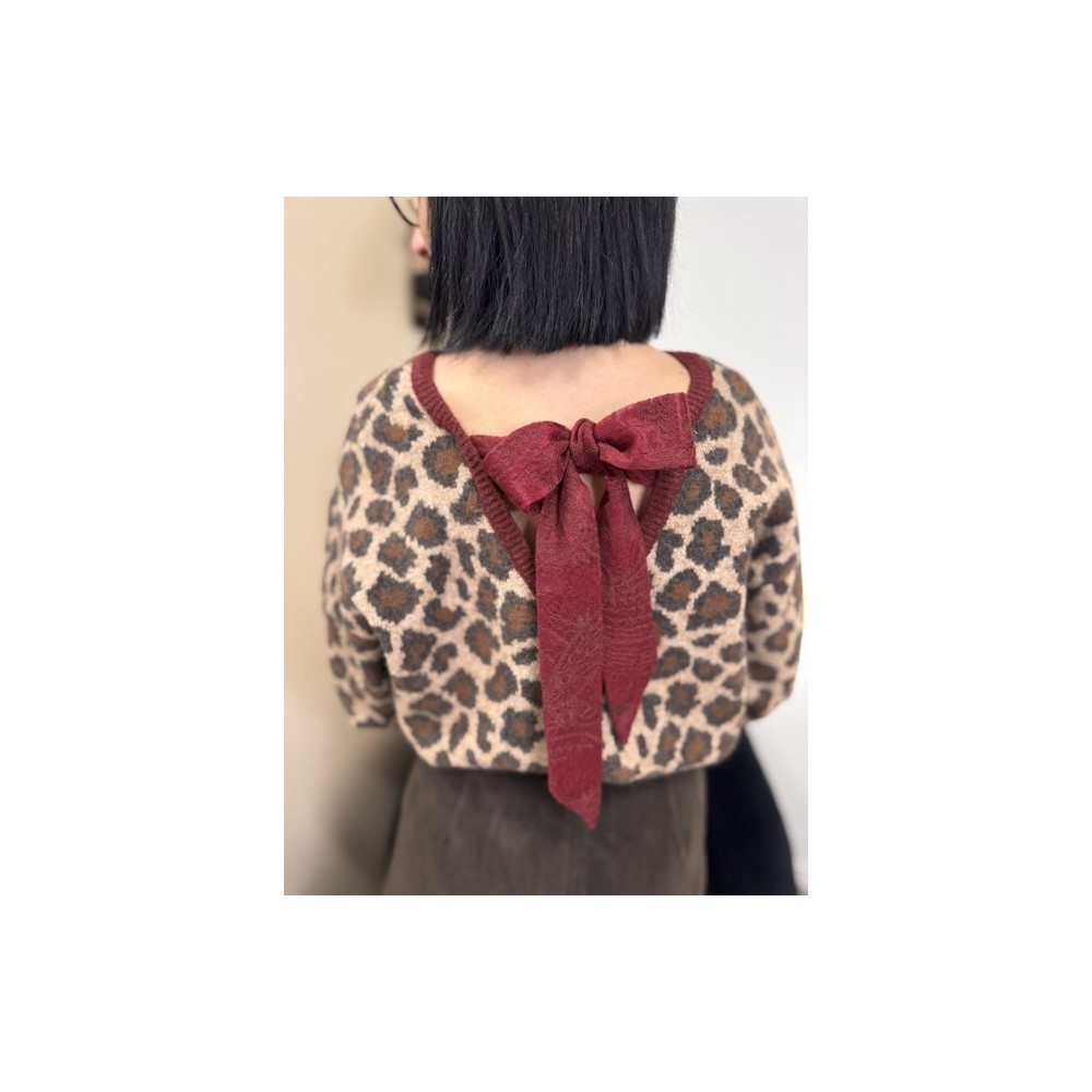 Pull léopard avec col bordeaux et nœud dentelle – Femme | Boutique Melle Jeanne
