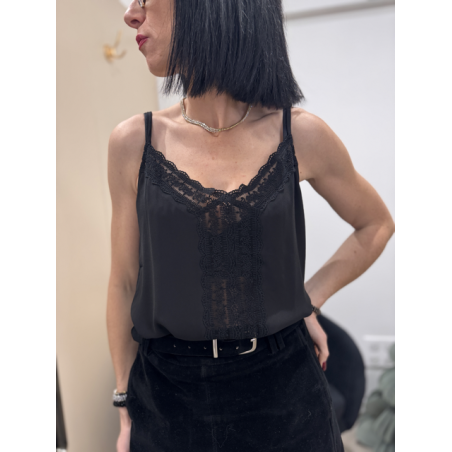 Caraco Noir Dentelle – Bretelles Réglables | Élégance Féminine