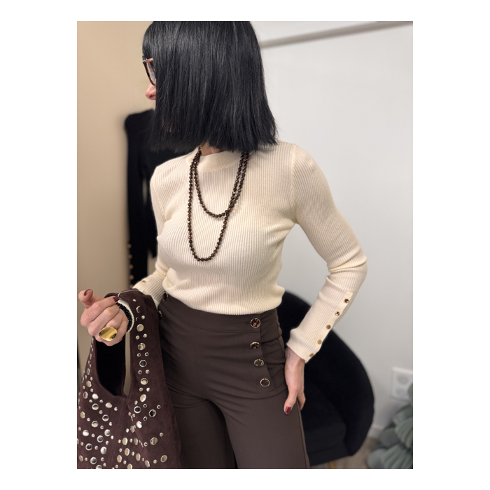 Pull Côtelé Noir ou Blanc – Boutons Dorés aux Manches | Chic Intemporel