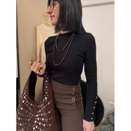 Pull Côtelé Noir ou Blanc – Boutons Dorés aux Manches | Chic Intemporel