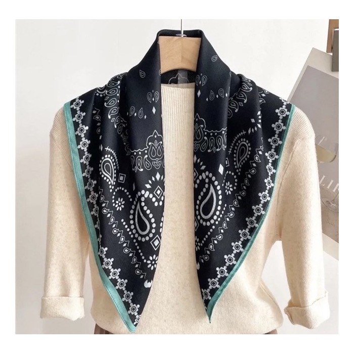 Foulard en viscose turquoise – Accessoire femme | Boutique Melle Jeanne