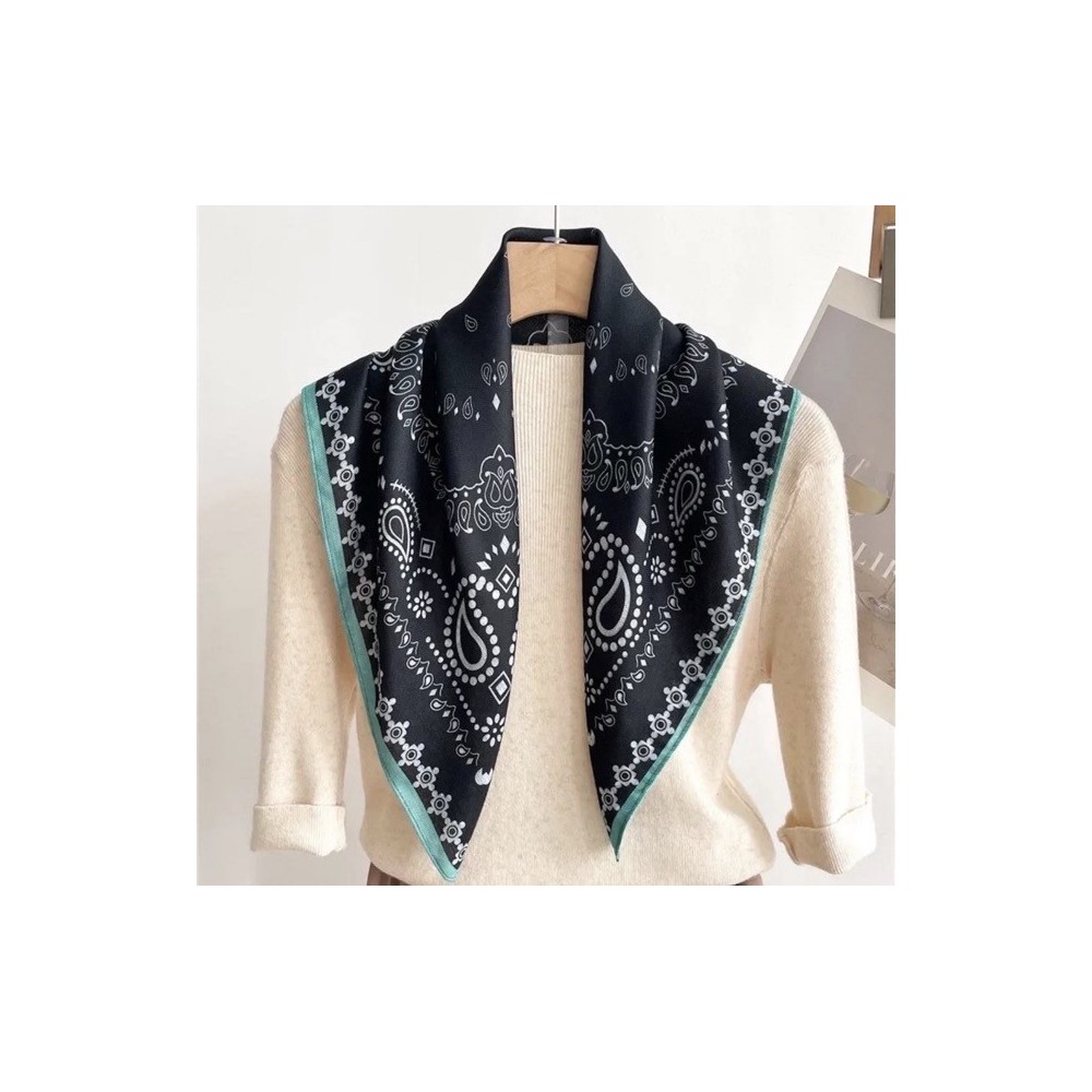 Foulard en viscose turquoise – Accessoire femme | Boutique Melle Jeanne