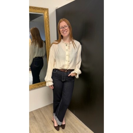 Chemise écru avec volants en dentelle et boutons diamant – Femme | Boutique Melle Jeanne