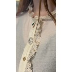 Chemise écru avec volants en dentelle et boutons diamant – Femme | Boutique Melle Jeanne