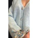Gilet bleu avec détails fleuris – Femme | Boutique Melle Jeanne