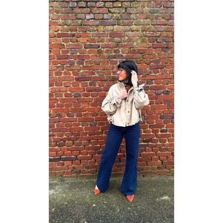 Blouson court beige resserré à la taille – Femme | Boutique Melle Jeanne