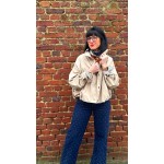 Blouson court beige resserré à la taille – Femme | Boutique Melle Jeanne
