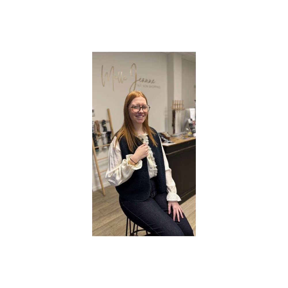 Gilet sans manches moumoute bleu marine ou bleu clair – Chapitre Bleu