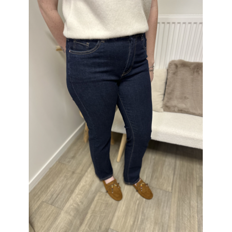 Jean brut coupe straight Style Plus – Jean femme du 40 au 48
