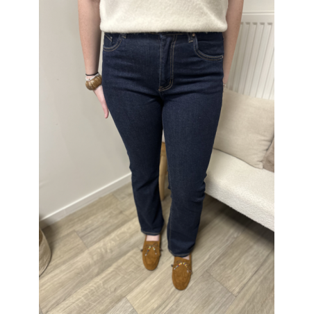 Jean brut coupe straight Style Plus – Jean femme du 40 au 48