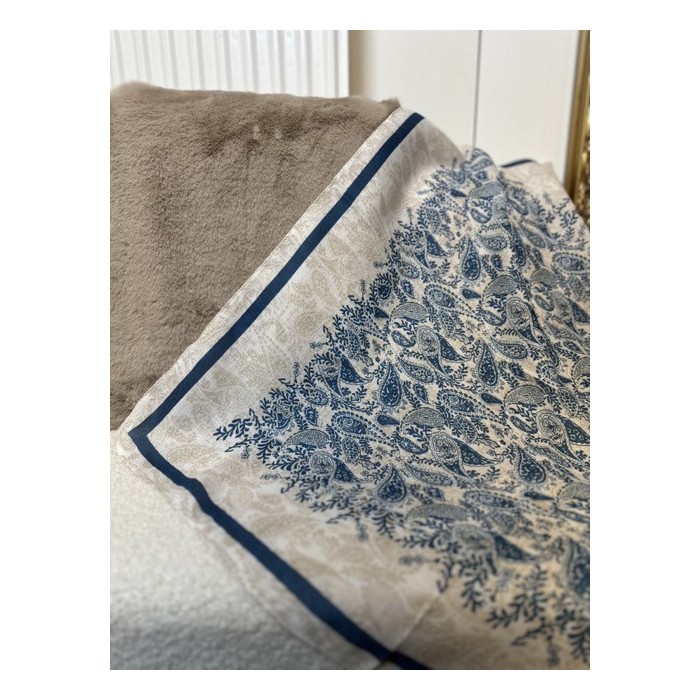 Foulard turquoise et beige femme – Accessoire chic | Melle Jeanne