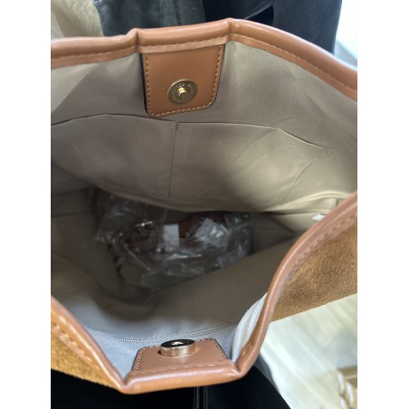 Sac en daim forme seau avec bandoulière – Sac femme chic & tendance