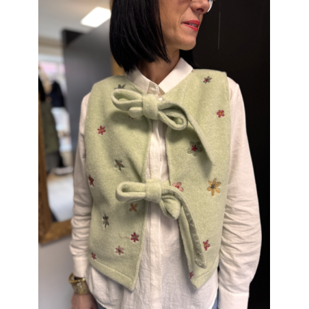 Gilet sans manches vert à fleurs brodées | Noué devant, taille unique