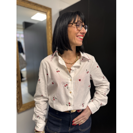 Chemise blanche cœurs et cerises rouges | Détail col rouge S/M M/L