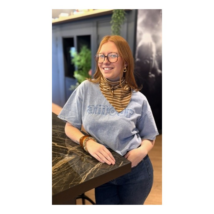 Tee-shirt Amour bleu, rose ou écru – Casual chic et féminin