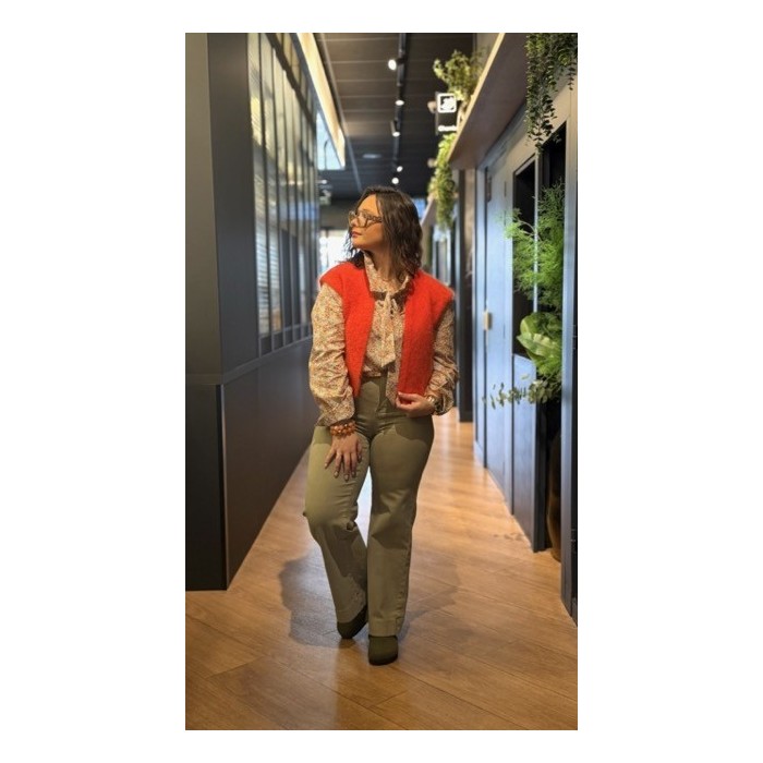 Jean kaki – Élégance casual et coupe intemporelle