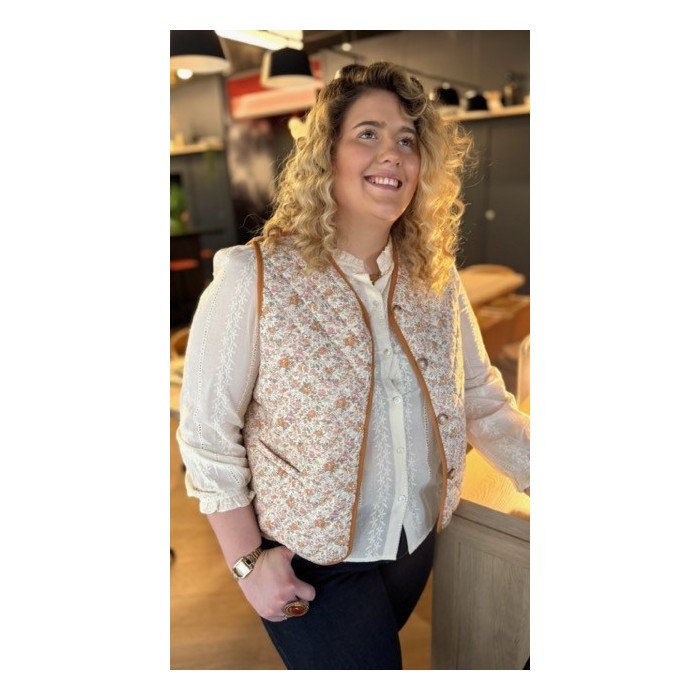 Veste sans manches fleurie Style plus – Fraîche et tendance